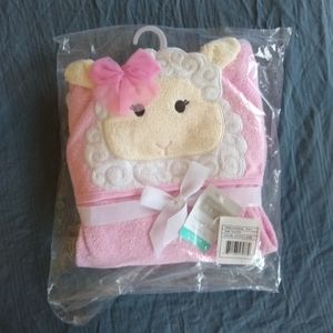 BNIP Hudson Baby Lamb Hooded Towel
